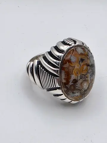 Silver Ring with Unique Moss Agate Aqeeq Stone - عقيق مميز صياغه عارف