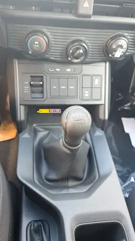 2026 Toyota HILUX 照片 12