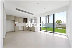 Single Row | Available Now | Close to Pool