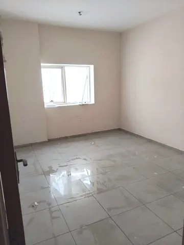 شقة للإيجار السنوي – الخان  🏡 غرفتين وصالة  💰 الإيجار السنوي: 38,000 درهم  💳 الدفع: 6 دفعات  🛡️ التأمين: 2,000 درهم  📝 الرسوم الإدارية: 1,500