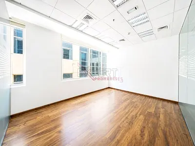 Flexible Payments |Fitted With Cabins |Vacant Unit