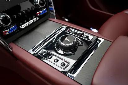 2019 ROLLS-ROYCE CULLINAN — фото 9