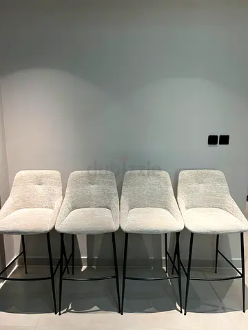 Set of 4 Grey Upholstered Bar Stools with Black Metal Legs