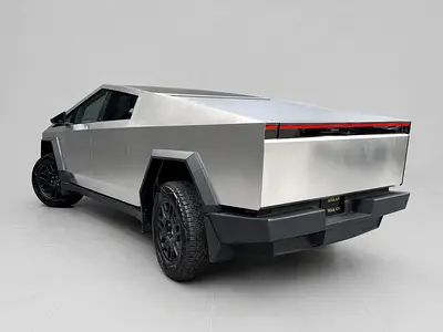 صورة 3 لـ 2024 Tesla CYBERTRUCK