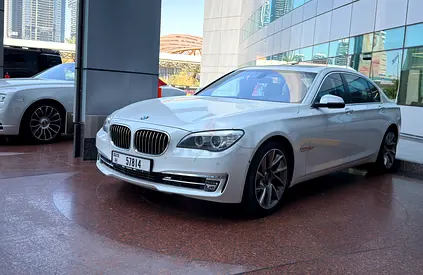 2015 BMW 740Li Long Wheelbase – GCC Spec – Luxury Sedan