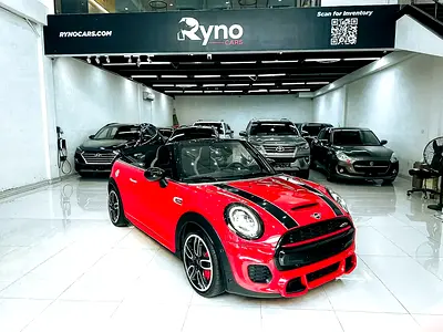 AED 1,400 // 20%DP // 2021 MINI Cooper John Cooper Works 2.0L V4