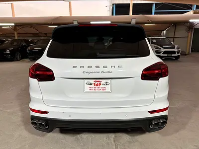 2016 Porsche CAYENNE — миниатюра 5