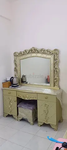 Single bed frame with drawers and dressing classics look, thread mill and cycle and 4 burne