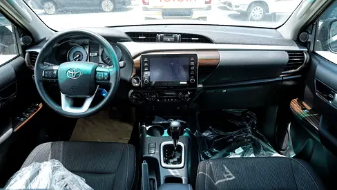 2026 Toyota HILUX 照片 10