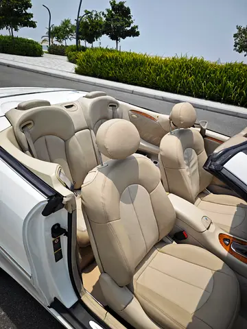 صورة 6 لـ 2004 Mercedes-BENZ CLK