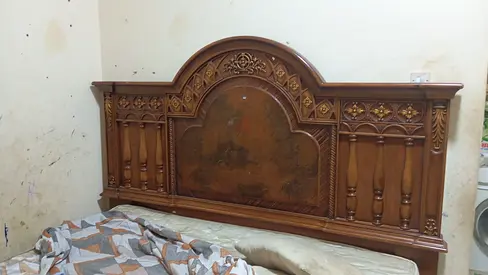 Solid Wood Ornate King/Queen Headboard - Classic Carved Design