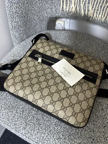 Gucci monogram canvas crossbody/shoulder bag - good as new condition
