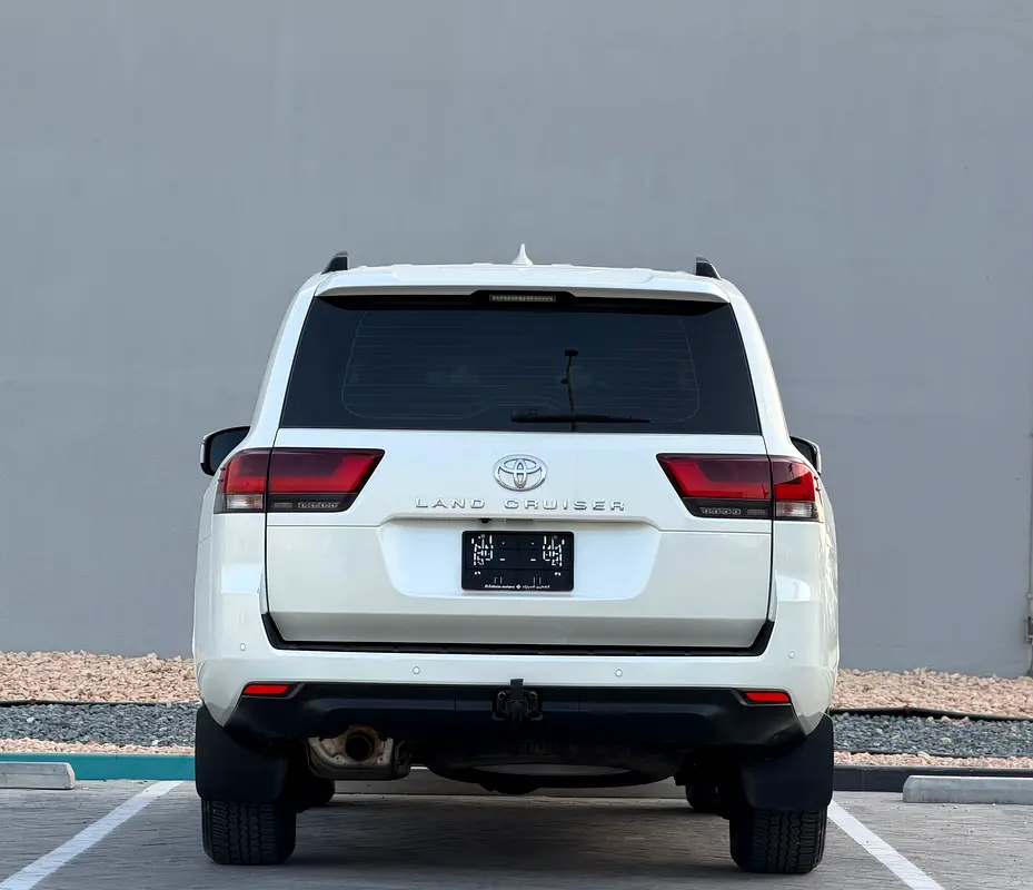Toyota Land Cruiser 2024