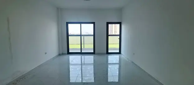 CHILLER FREE-BRAND NEW 3 BED PLUS MAID-READY TO MOVE