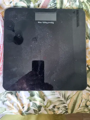 Miniso Body Scale Title: Miniso Personal Body Weighing Scale – Good Condition Description: Selling
