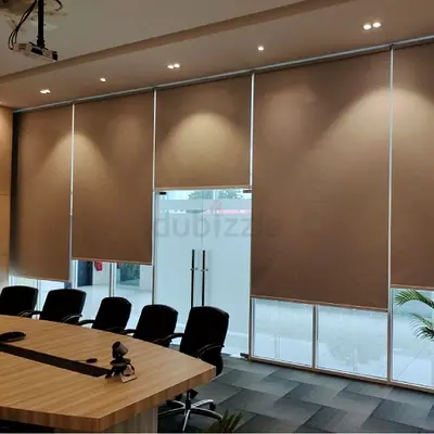 Roller blinds with installation