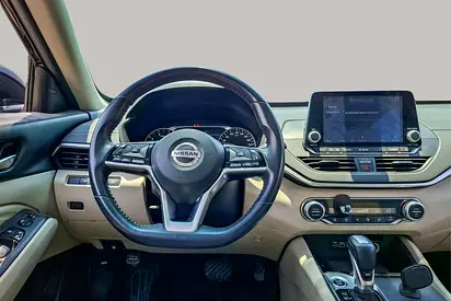صورة 10 لـ 2021 Nissan ALTIMA