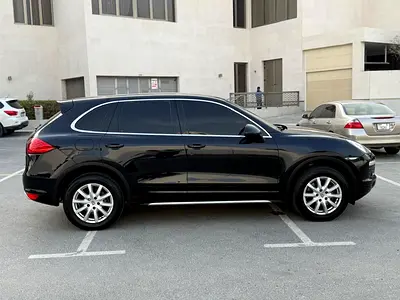صورة 6 لـ 2014 Porsche CAYENNE
