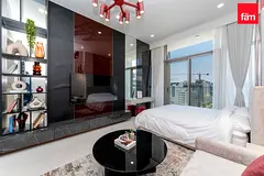 Luxurious Studio with serviced amenities