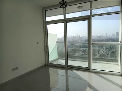 High Floor | Skyline View | Kitchen Appliances