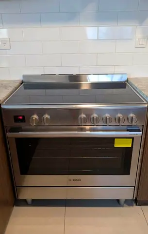 New BOSCH Series 8 Model 5 Hobs Full Electric Ceramic Cooker Range Size 90×60 cm