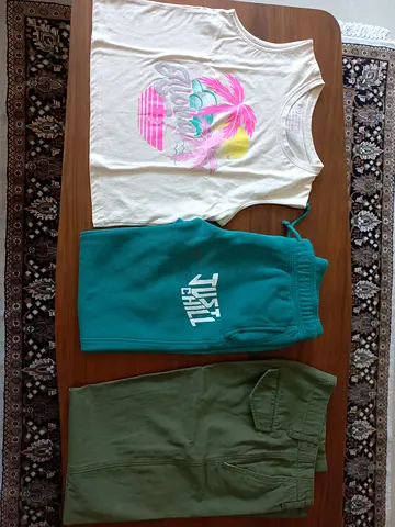 Kids clothing