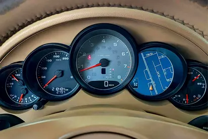 2011 Porsche CAYENNE — миниатюра 15