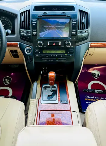 2013 Toyota LAND CRUISER 照片 13