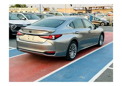 صورة مصغرة 18 لـ 2023 Lexus ES-SERIES
