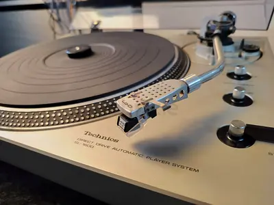 Unique MINT/Collector Technics SL-1600 Turntable – Brand New LOD Cartridge  Stylus!