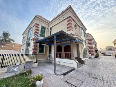 5BR+MAIDS PRIVATE GARDEN SHARED POOL + GYM