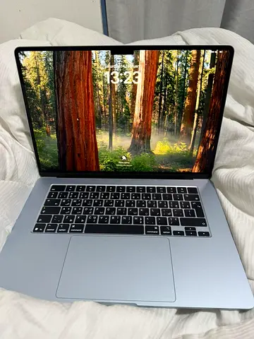 Mac Book