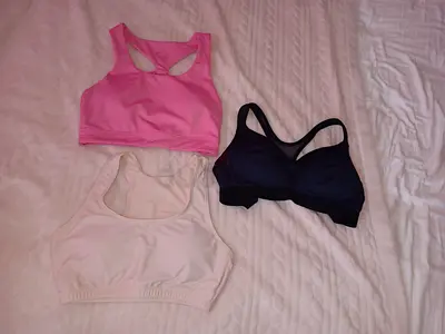 Sports bra