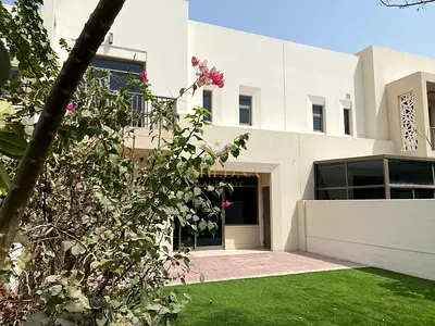 Spacious 3BR+M Villa | Private Garden | Vacant