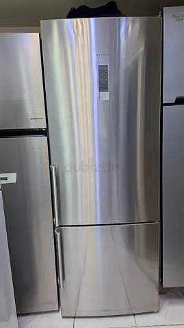 Siemens Premium 70 cm Refrigerator – Bottom Freezer Design