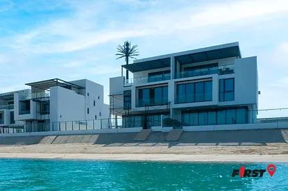 FREEHOLD- READY TO LIVE- 5 YEARS PAYMENTS WITH DEVELOPER- NO COMMMISSIION- THE BEST PRICE FOR VILLA