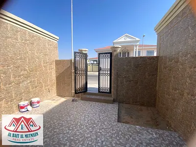بيت ثلاثة غرف و صاله و مجلس في الشرقان