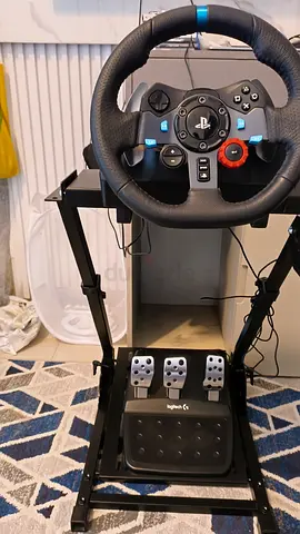 Logitech G29 Racing Wheel Setup for Sale *comes with rig*