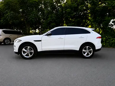صورة مصغرة 6 لـ 2018 Jaguar F-PACE