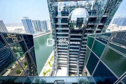 2 CHEQUES | HIGH FLOOR | CANAL AND MARINA VIEW
