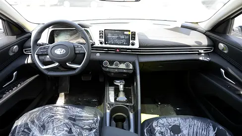 2025 Hyundai ELANTRA 缩略图 12