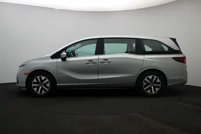 صورة 4 لـ 2025 Honda ODYSSEY