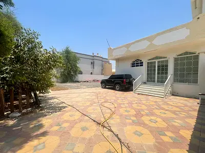 فيلا من 4 غرف نوم في الطابق الأرضي للإيجار في عجمان، روضة 2