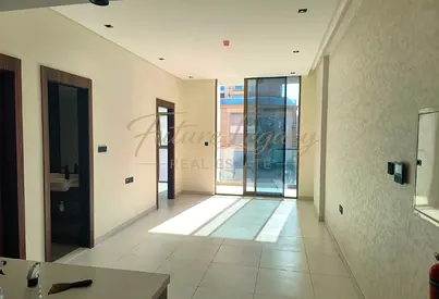 4 CHEQUES l BRIGHT 2 BEDROOM | MODERN INTERIORS