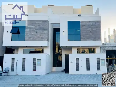 تاون هاوس: شامل رسوم التسجيل (طابقين وروف) بجاننب الخدمات, مساحه ممتازه, تملك حر, تمويل بنكي 100%
