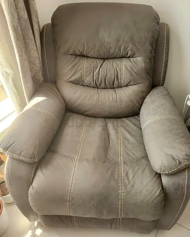 Comfortable single recliner armchair in grey microfiber