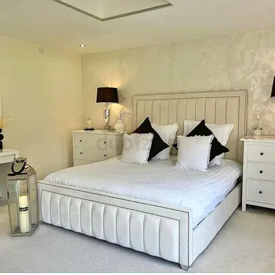Modern Upholstered Bed Frame with Vertical Stitching