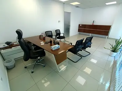 Al Garhoud 1168 Sqft Office| Free Parking|Attached washroom and pantry