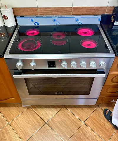 Bosch electric ceramic cooker 90 cm, Good Condition