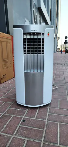 Ac portable for sale gree almost new 1 ton